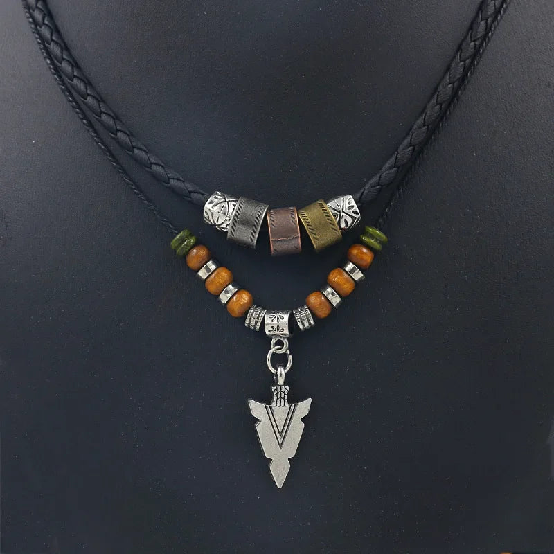 Collier tribal en similicuir 